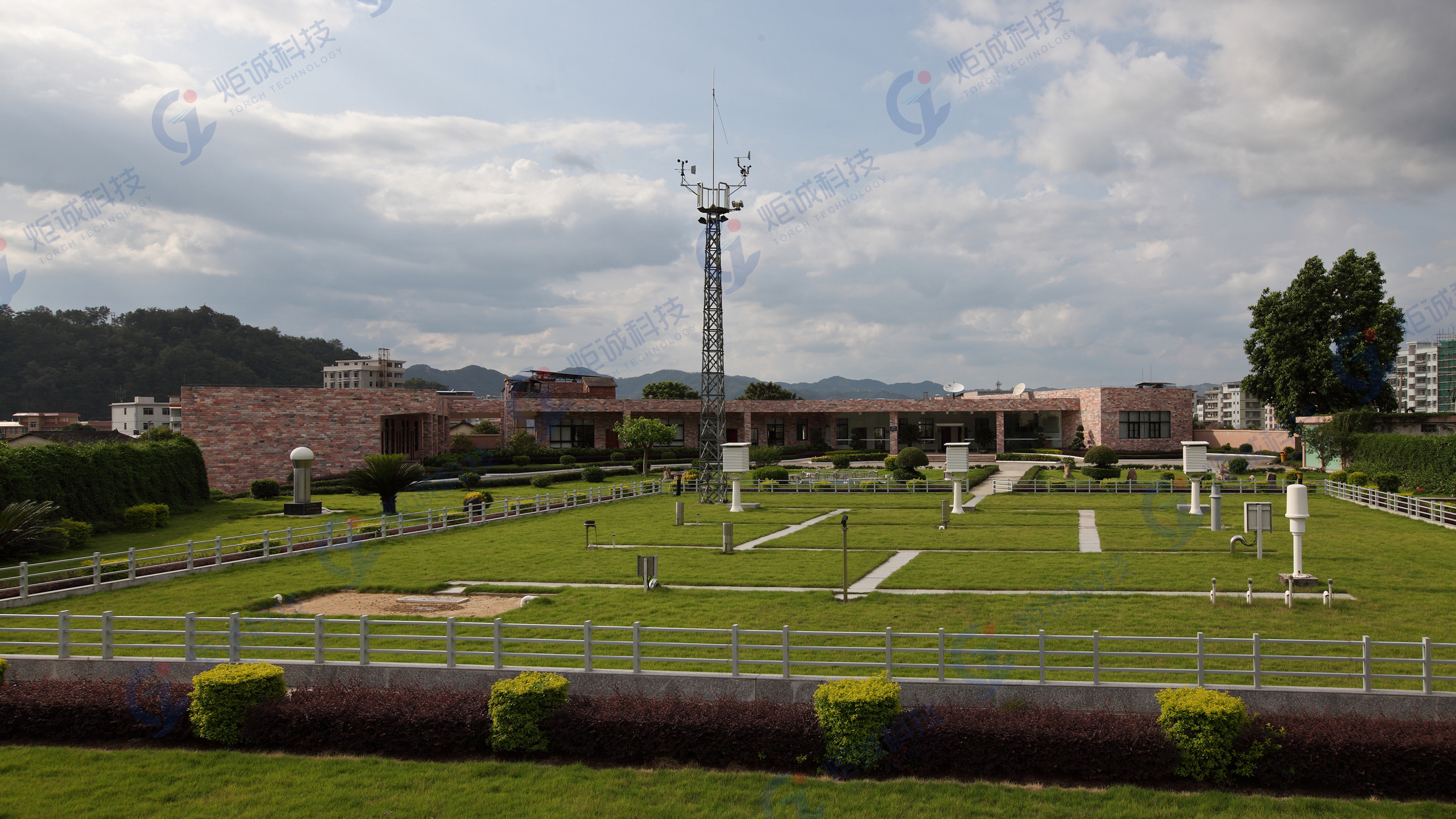 [炬誠(chéng)分布式、拼接屏、手